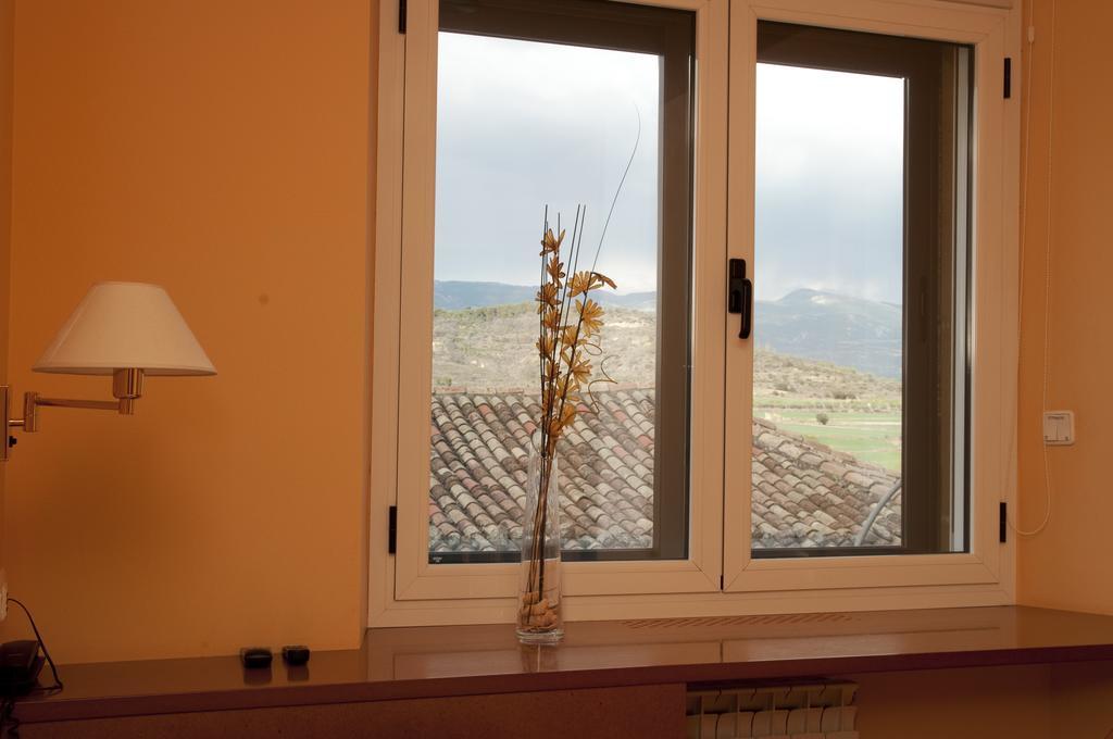 Hotel Villa de Ayerbe Eksteriør billede